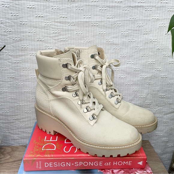 ✨DOLCE VITA✨ White Combat Boots - Picture 3 of 7